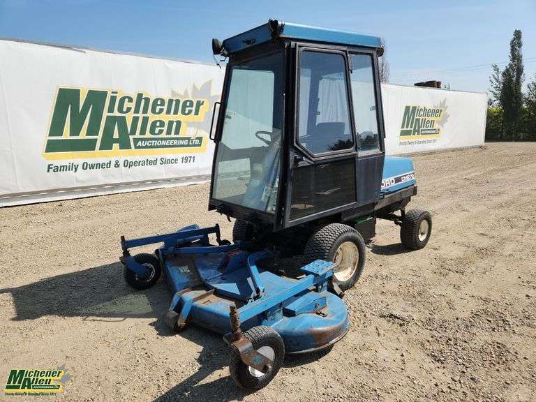 Ford  CM272  Mower