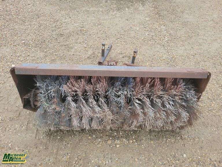 Ford  CM272  Mower