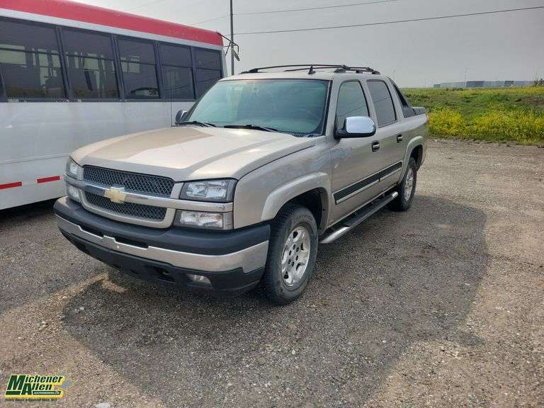Non-Operable  2006  Chevrolet  Avalanche  4x4