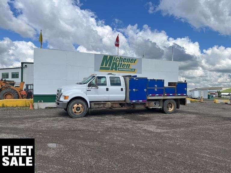 2008  Ford  F-750 Super Duty  S/A  Service Truck