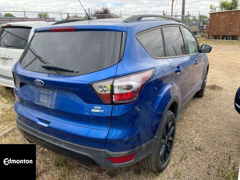 2017  Ford  Escape  SE 4WD