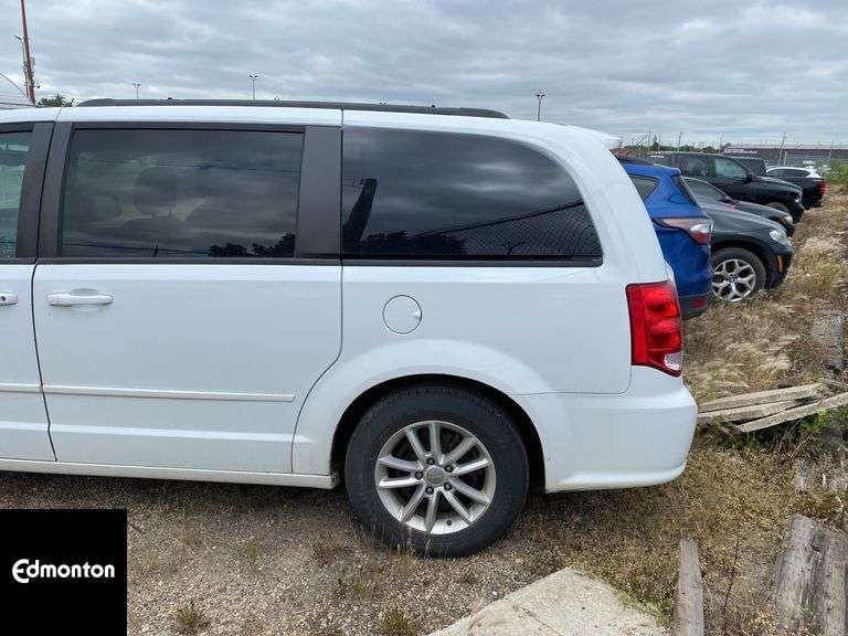 2014  Dodge  Grand Caravan  SXT 4dr Mini-Van