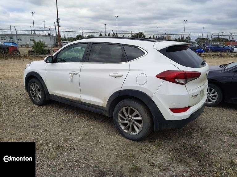 2016  Hyundai  TUCSON  AWD 4dr SUV