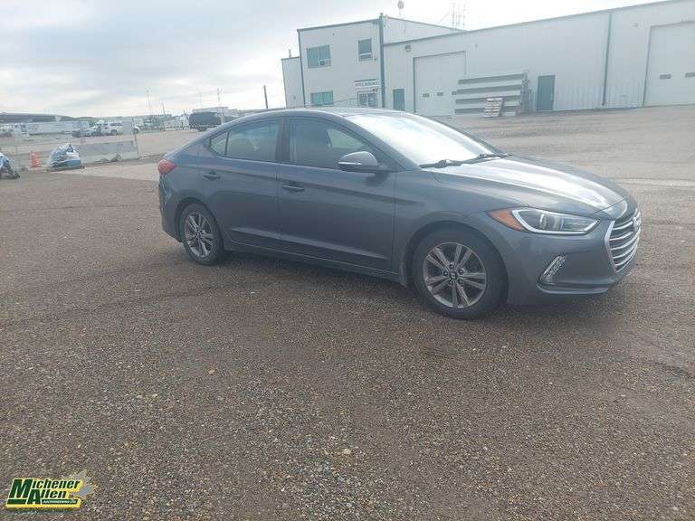 2017  Hyundai  Elantra   4dr Sedan