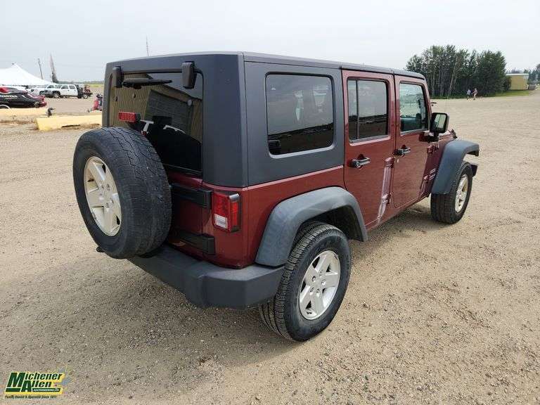 2010  Jeep  Wrangler Unlimited  4x4 Sport 4dr SUV