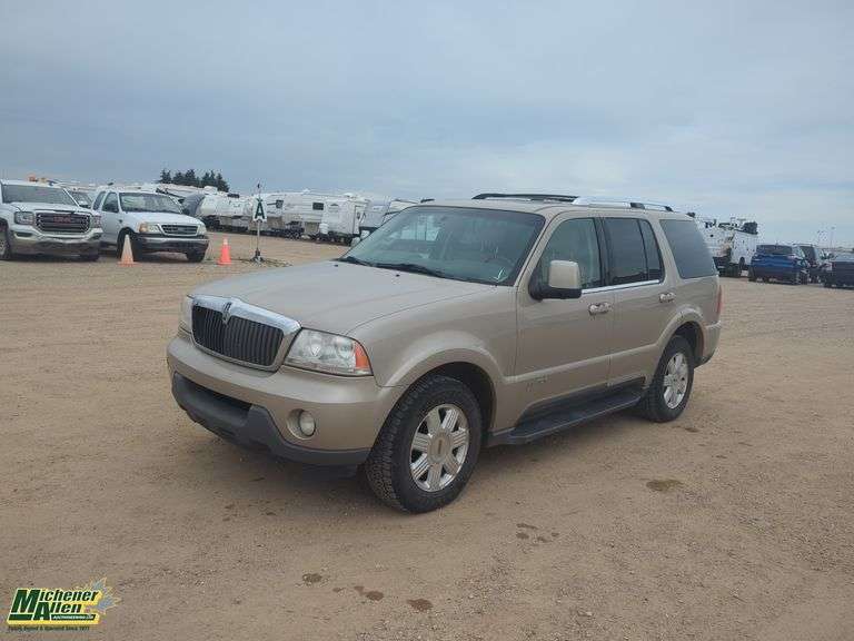 2004  Lincoln  Aviator  AWD Luxury 4dr SUV