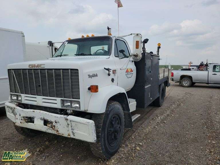 Non-Operable  1987  GMC  TopKick C70  S/A  Service Truck