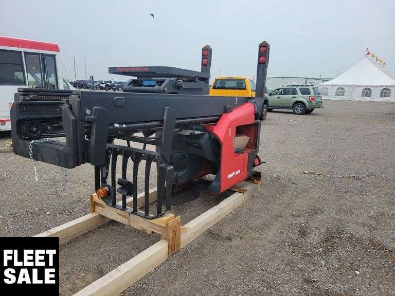 Non-Operable  Raymond   DR32TT  Forklift