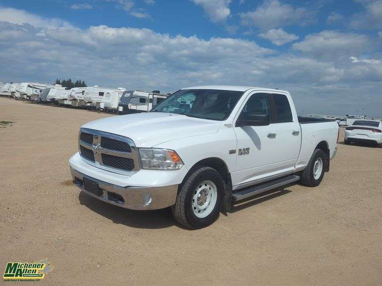 2016  Ram  1500  4x4 SLT 4dr Quad Cab 6.3 ft. SB Pickup