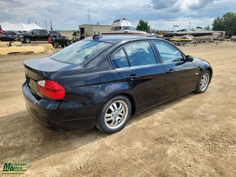 2007  BMW  3 Series