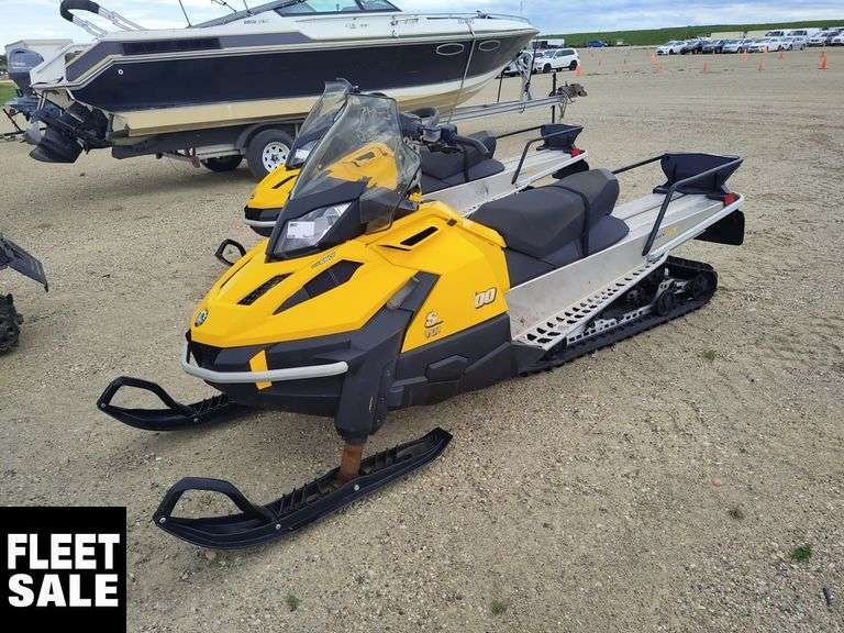 2012  Ski-doo  Tundra 550F