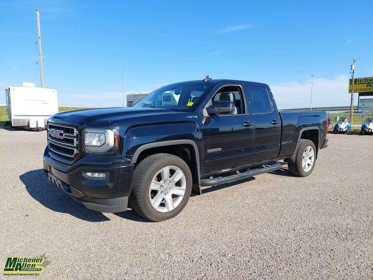 2018  GMC  Sierra 1500  Elevation 4x4 4dr Extended Cab