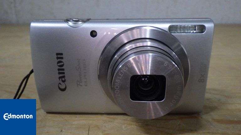 Canon PowerShot ELPH180 camera w/32GB SD card