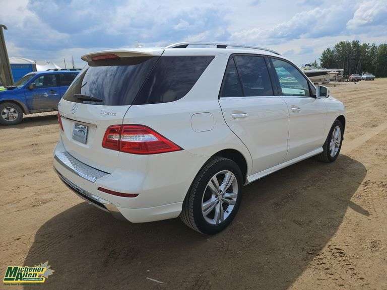 2013  Mercedes-Benz  M-Class  Bluetec