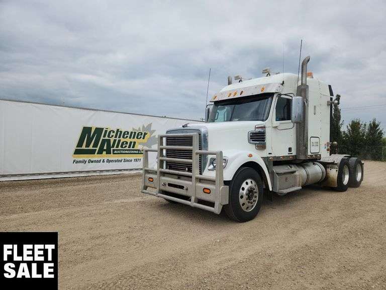 2012  Freightliner  Coronado 122  T/A  Sleeper Tractor
