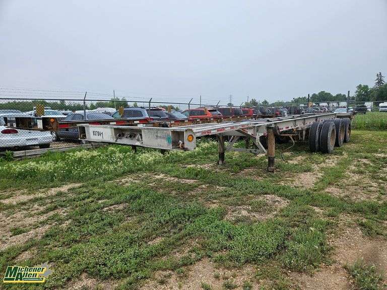 2006  Di-Mond Trailers  TRI/A  53ft  Chassis Trailer