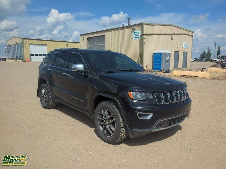 2017  Jeep  Grand Cherokee  4x4 Limited 4dr SUV
