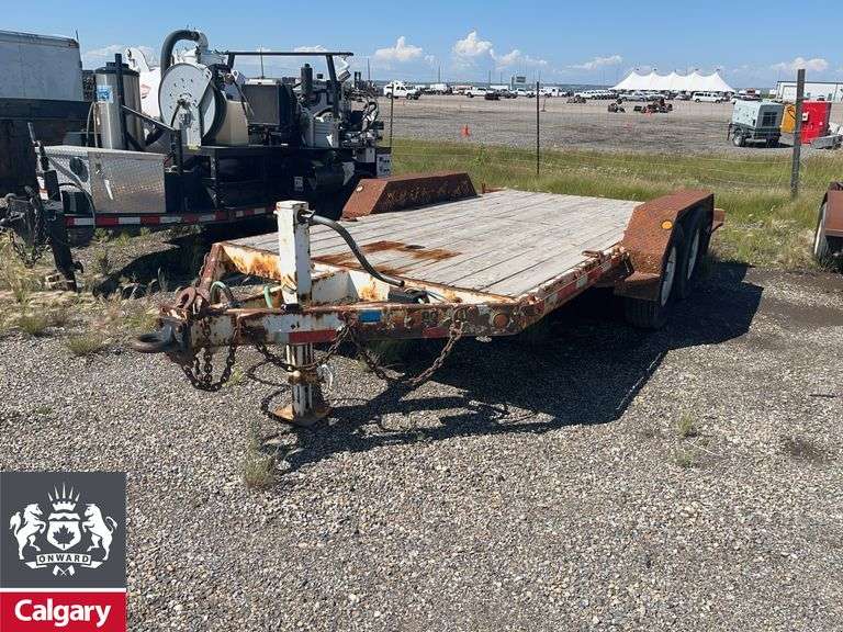 Bow-Ridge  T/A  14  Car Trailer