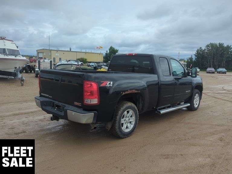 2013  GMC  Sierra 1500  SLE 4X4