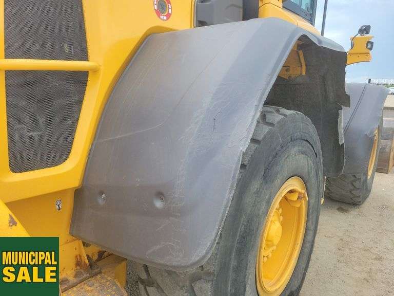 2015  Volvo  L90H  Wheel Loader
