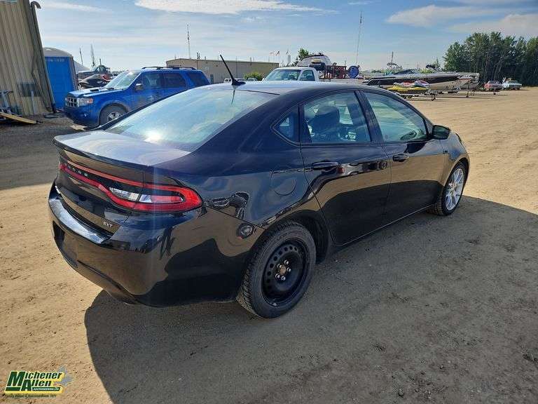 2013  Dodge  Dart  SXT 4dr Sedan