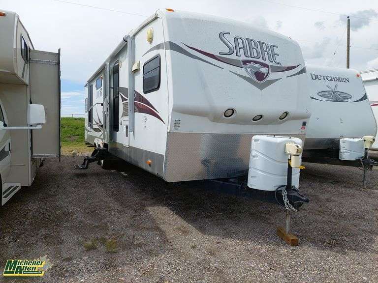 2009  Forest River  Sabre 31FKDS T/A BP