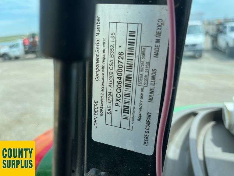 2002  John Deere  5115M  4x4  Mower