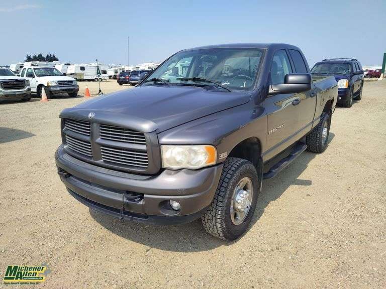 2003  Dodge  Ram 2500  4WD Laramie 4dr Quad Cab LB