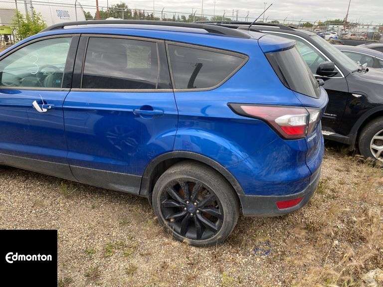 2017  Ford  Escape  SE 4WD