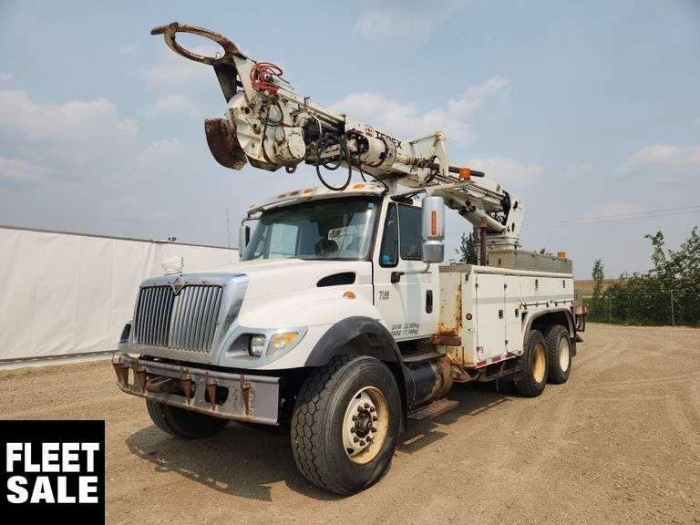 2007  International  WorkStar 7500  T/A  Digger Derrick Truck