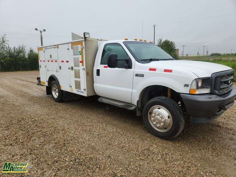 2004  Ford  F-550 Super Duty  S/A  Service Truck