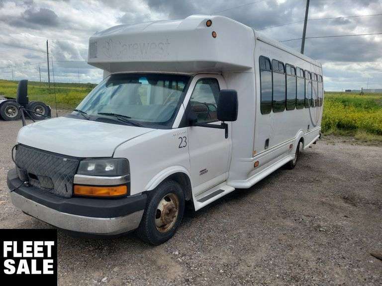 Non-Operable  2011  Chevrolet  Express  S/A  12  Passenger  Bus