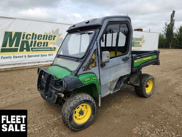 2015  John Deere  Gator 625i