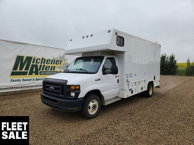 2012  Ford  E 450  S/A  Cube Van