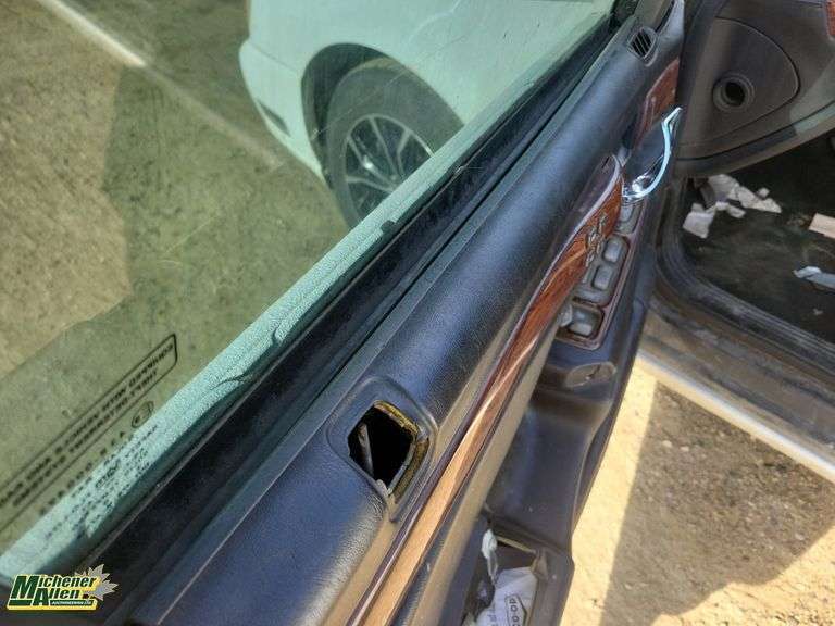 2003  Cadillac  DeVille