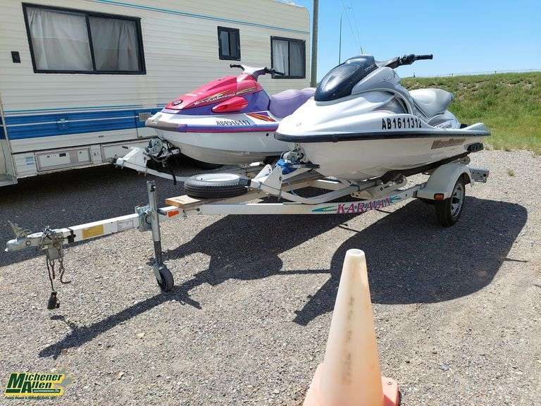 1997 and 2000  Yamaha PWC  c/w 1998 Karavan S/A Trailer vin: 5KTWS1417WF007881