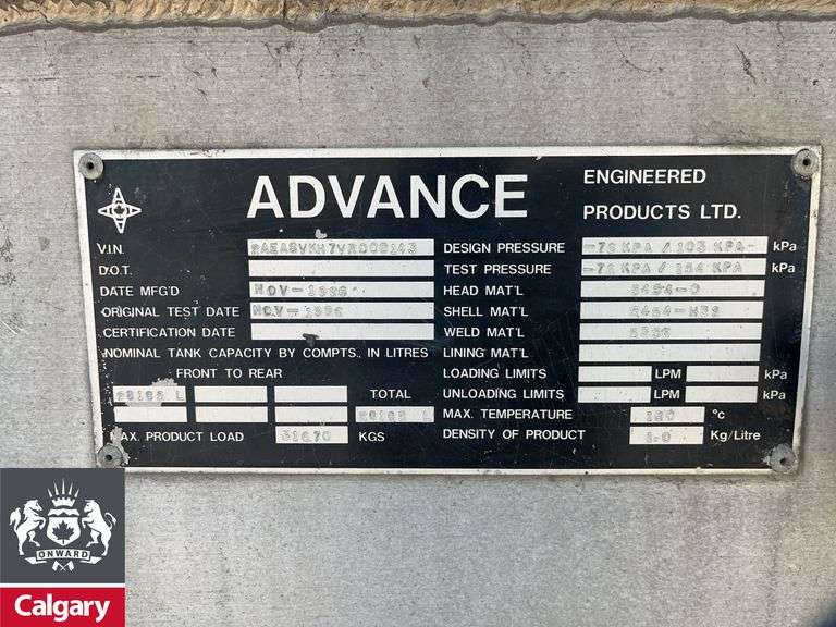 1996  Advance  Non Code  T/A  Water Tank Trailer