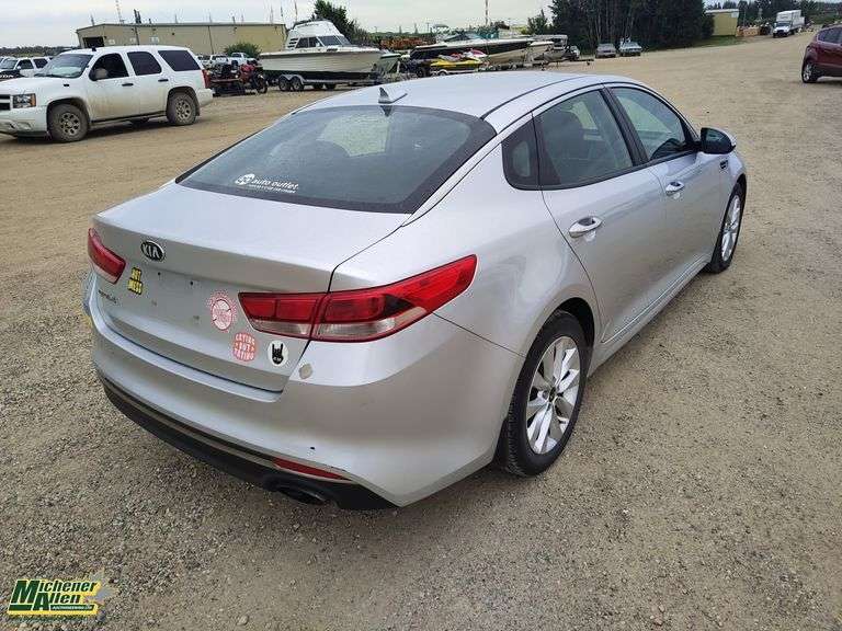 2017  Kia  Optima