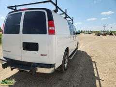 2018  GMC  Savana  Cargo Van