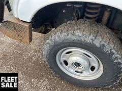 2013  Ford  F-350 Super Duty 4X4  Single Rear Wheel  Cab & Chassis