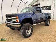 1990  Chevrolet  Silverado  Lifted 4X4
