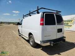 2018  GMC  Savana  Cargo Van