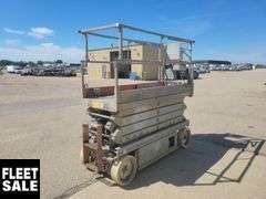 Skyjack  SJ 3226  500  LBS  Scissor Lift