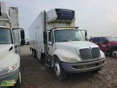 Non-Operable  2007  International   Durastar  S/A  Reefer Van Body Truck