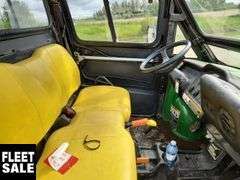 2015  John Deere  Gator 625i
