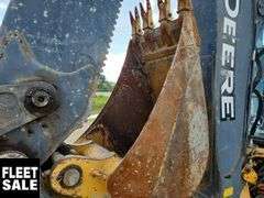 2013  John Deere  410K  Loader Backhoe
