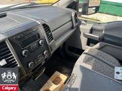 2017  Ford  F-350 Super Duty 4X4  S/A  Deck Truck