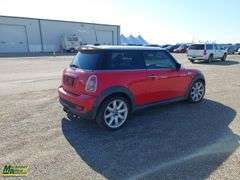 2007  Mini  Cooper  S 2dr Hatchback
