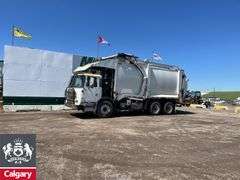 2016  Autocar  Xpeditor  T/A  Refuse Truck