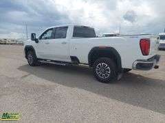 2022  GMC  Sierra 3500HD  4x4 SLT 4dr Crew Cab SB SRW Diesel
